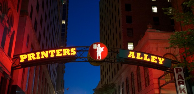 Printers Alley, one stop on the Nashville Music City Legends walking tour